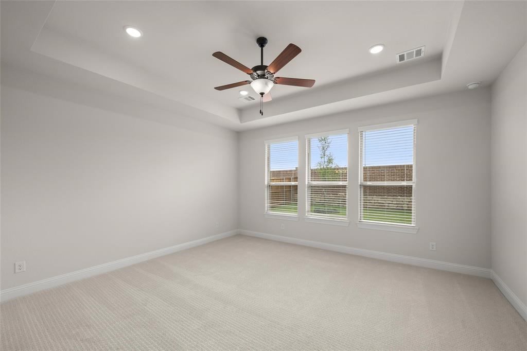 16904 Eastern Red Boulevard Property Photo 8