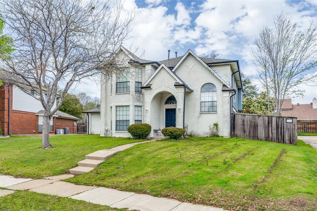 3841 Parkmont Drive Property Photo 1