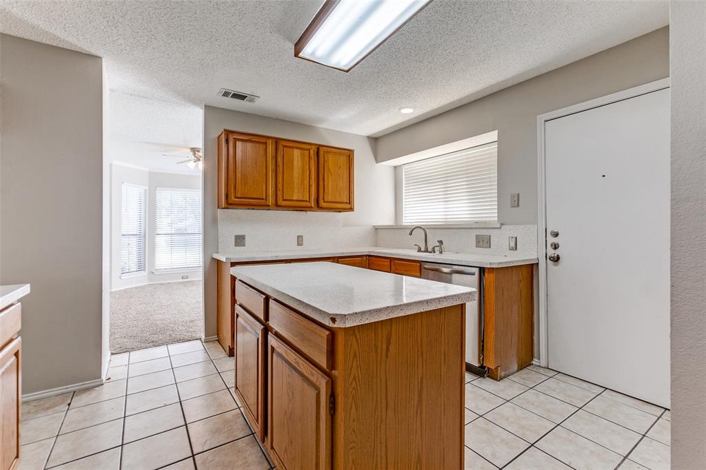 3841 Parkmont Drive Property Photo 28