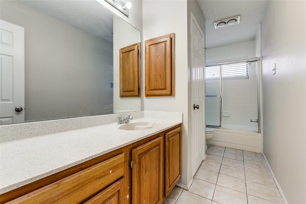 3841 Parkmont Drive Property Photo 33