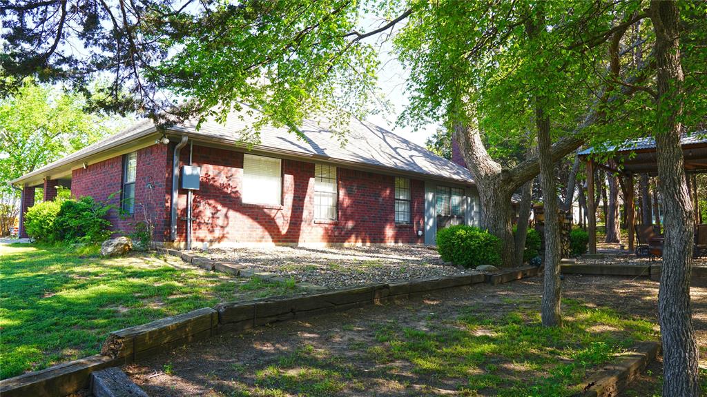 111 Tyler Lane Property Photo 6