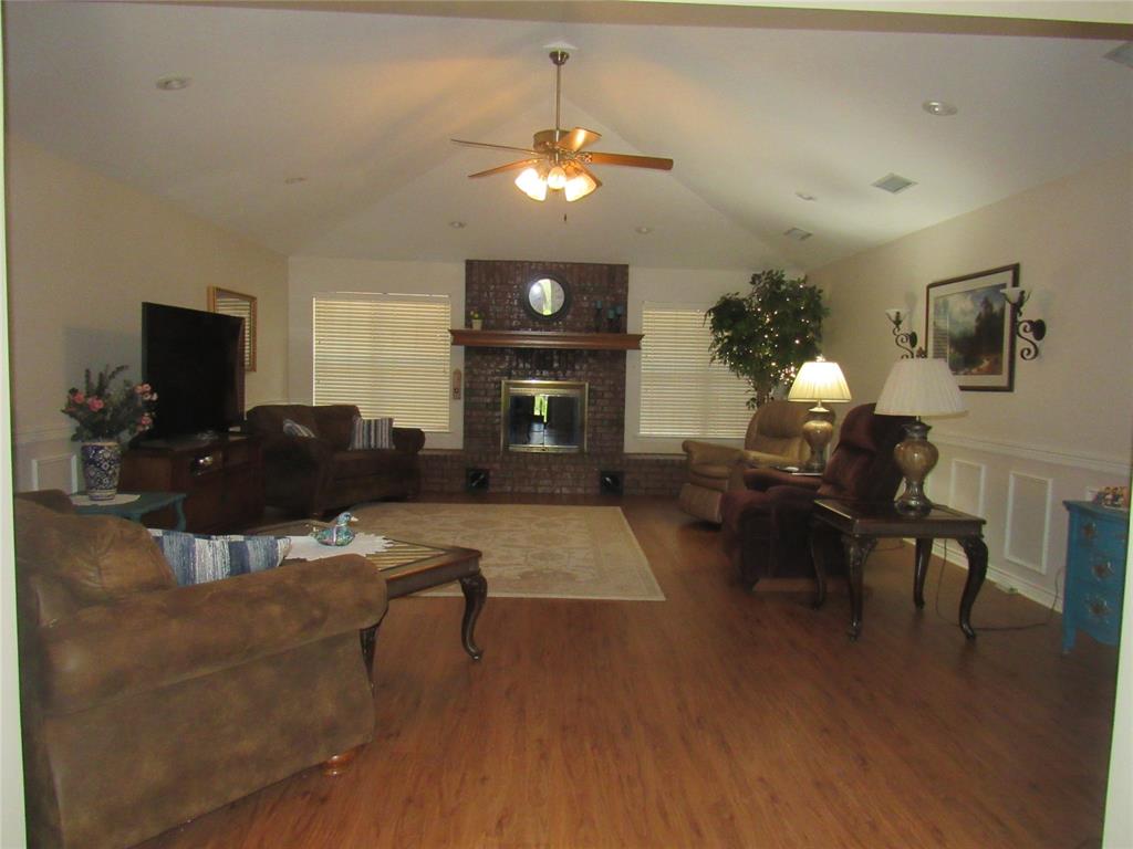 111 Tyler Lane Property Photo 10