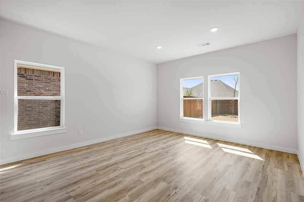 764 Vineyard Way Property Photo 7