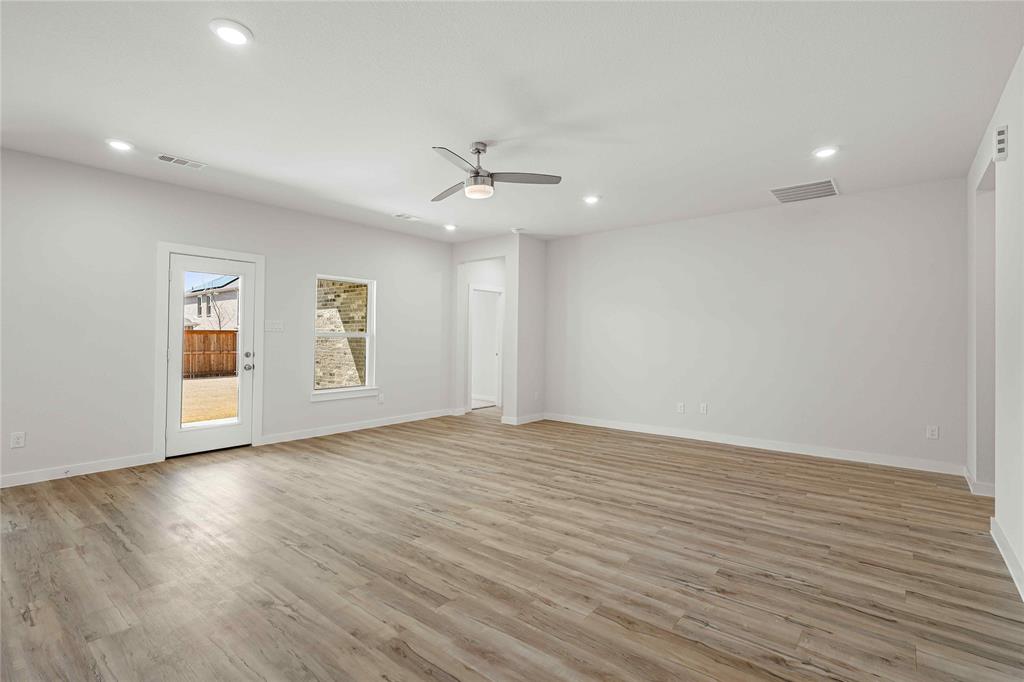 764 Vineyard Way Property Photo 9