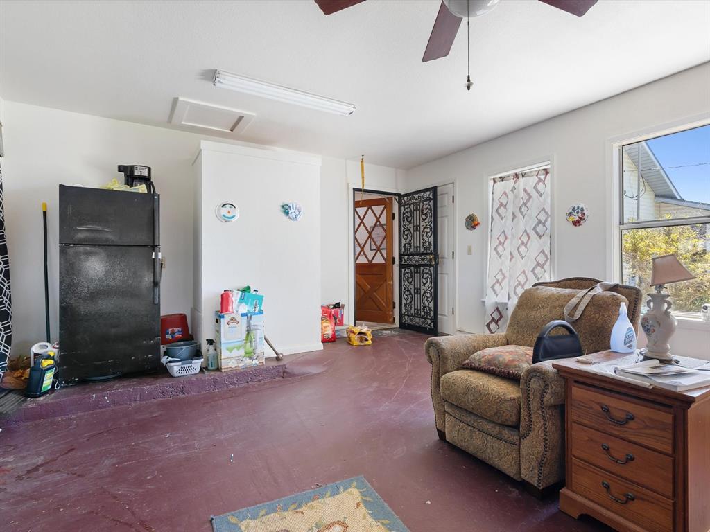 1006 County Road 2475 Property Photo 31