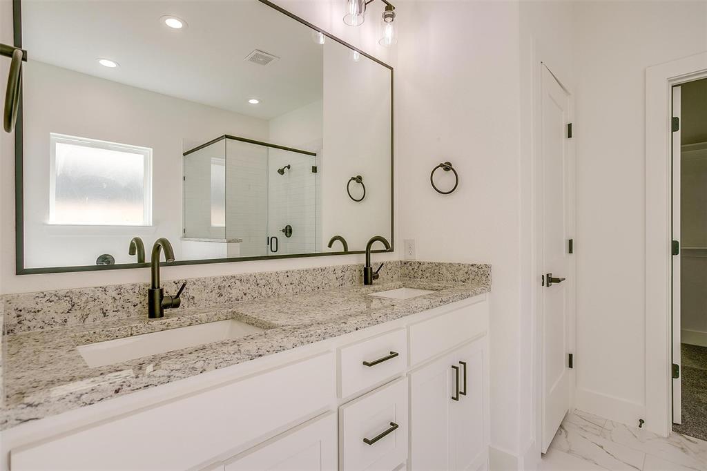 813 Stamps Avenue Property Photo 11
