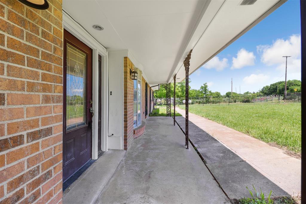 12393 Fm 1392 Property Photo 8