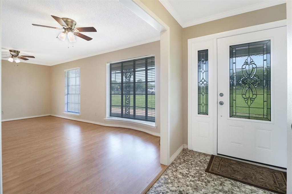 12393 Fm 1392 Property Photo 10
