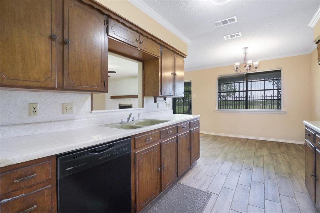 12393 Fm 1392 Property Photo 17