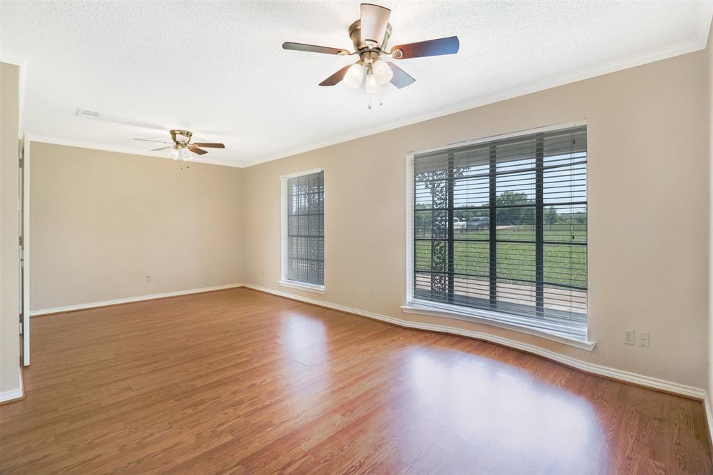 12393 Fm 1392 Property Photo 29