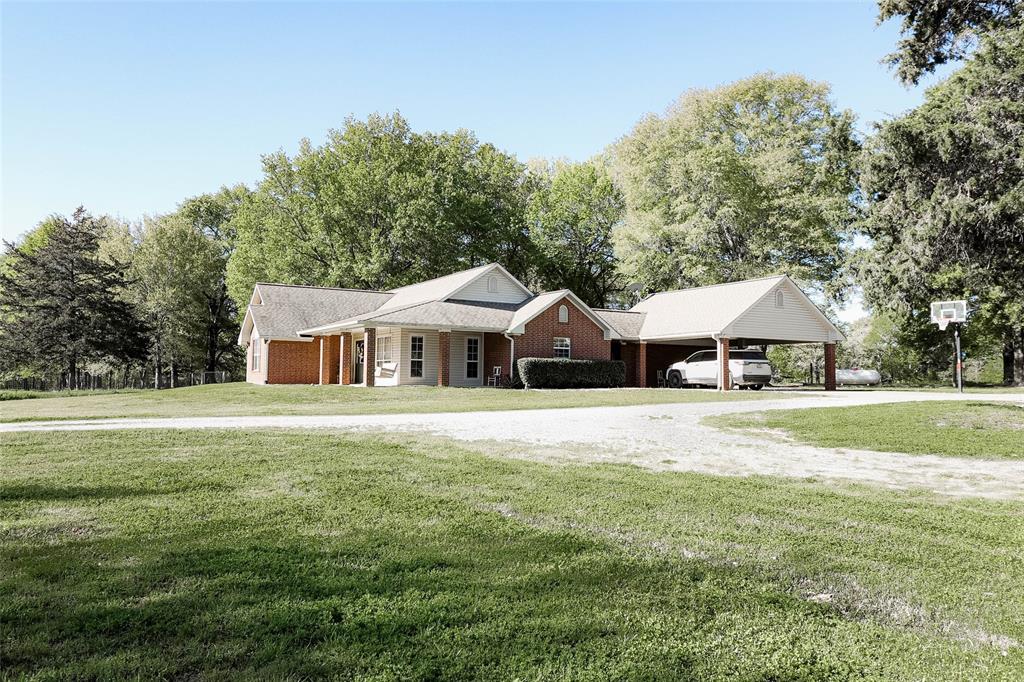 679 County Road 1465 Property Photo 3