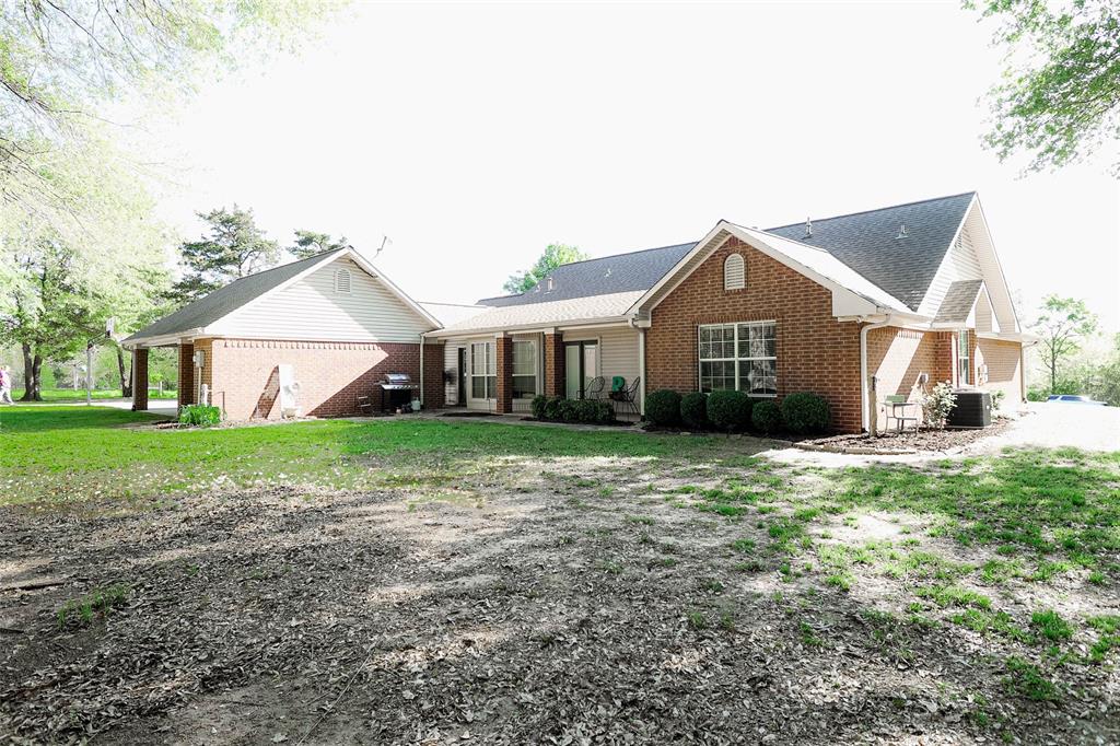 679 County Road 1465 Property Photo 4