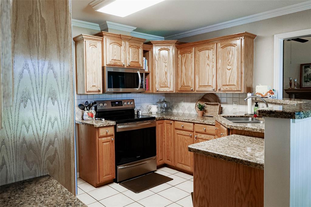 679 County Road 1465 Property Photo 16