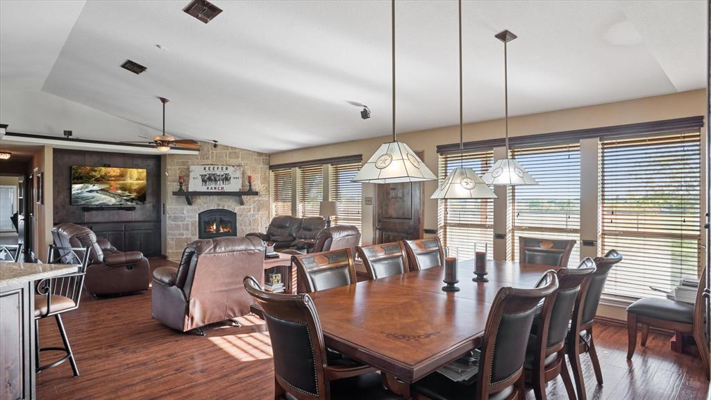 11874 Fm 157 Property Photo 5