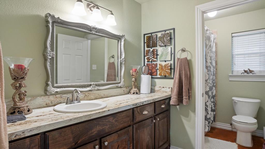 11874 Fm 157 Property Photo 16