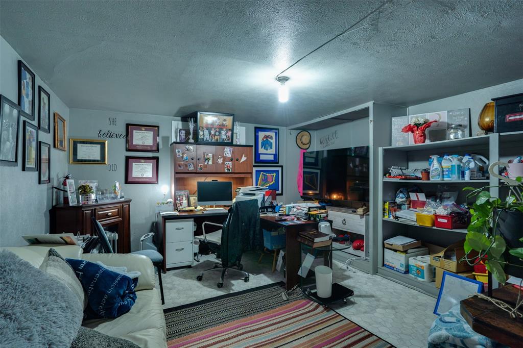 1509 Bluff Street Property Photo 24