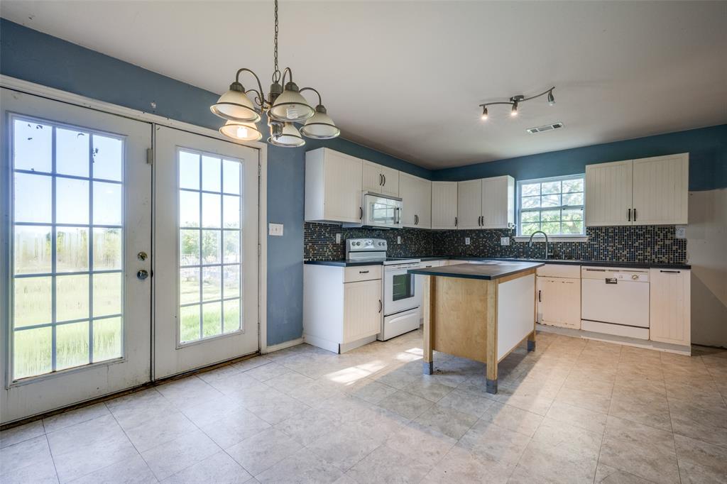 970 Mcreynolds Road Property Photo 4