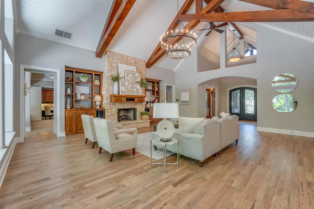 1330 Beverly Circle Property Photo 10