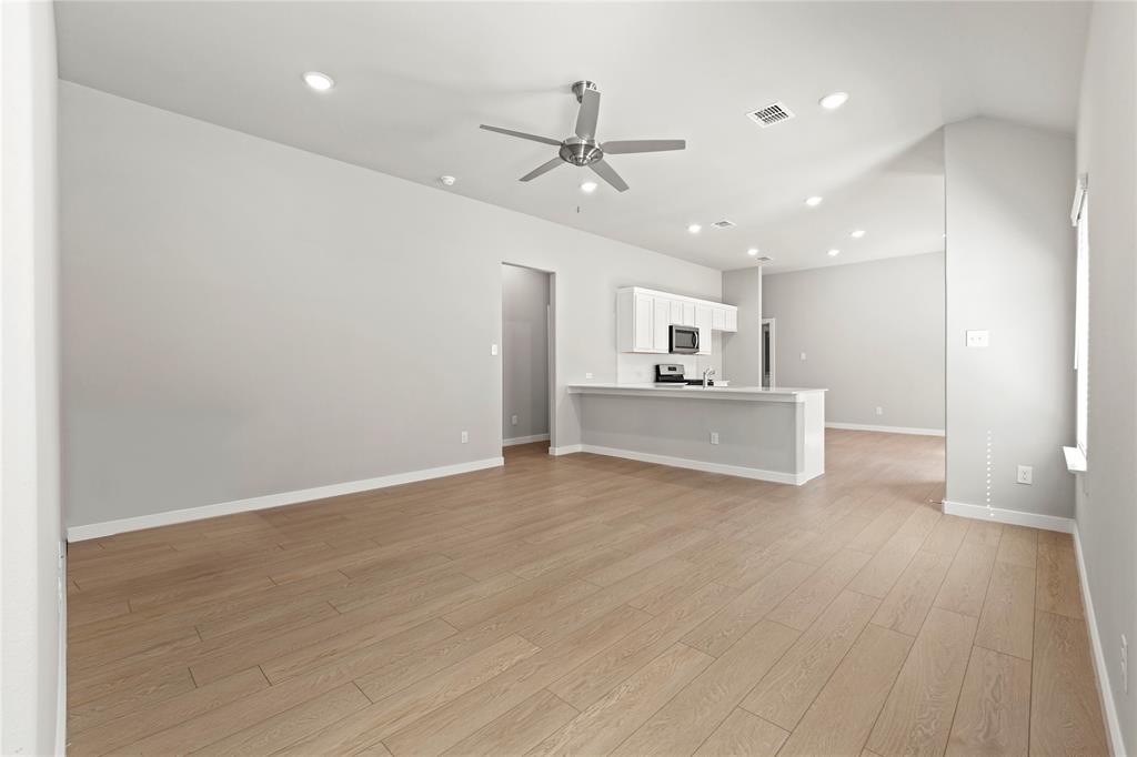 4005 High Valley Property Photo 3