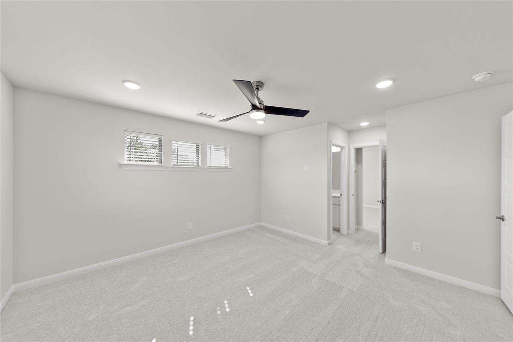 194 Griffith Drive Property Photo 10
