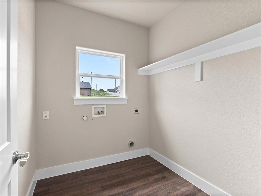2127 Christine Drive Property Photo 15