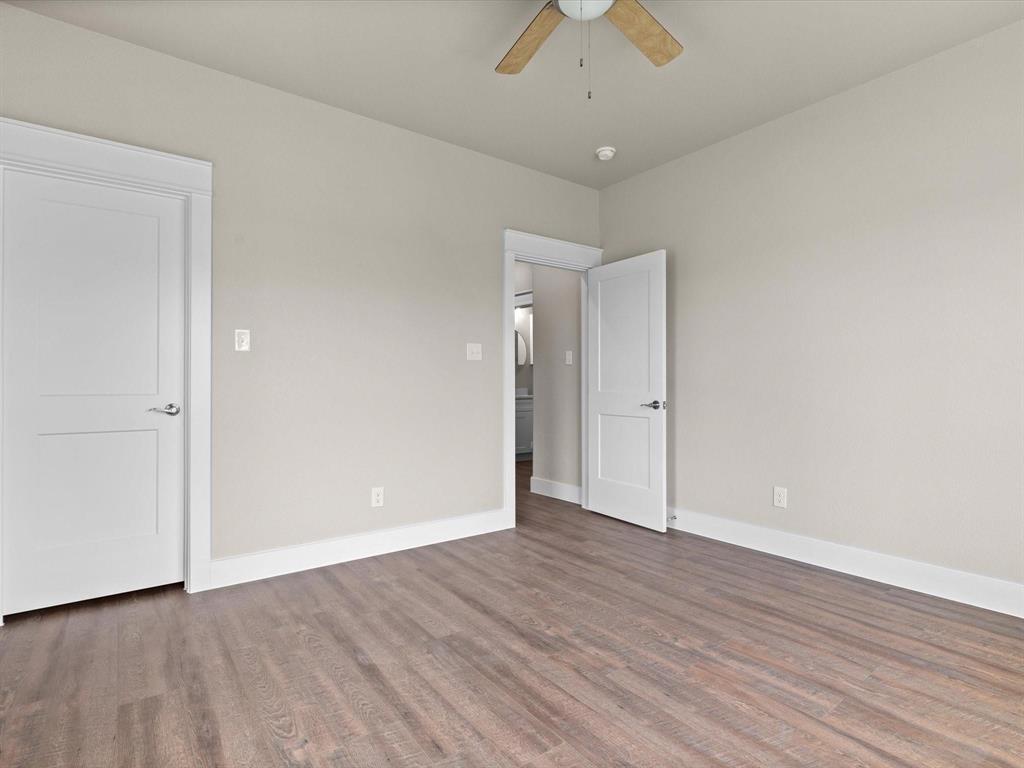 2127 Christine Drive Property Photo 18