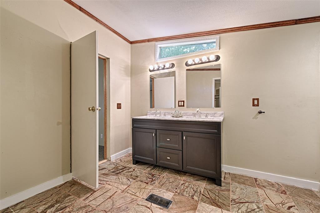 138 Cherokee Shores Drive Property Photo 20