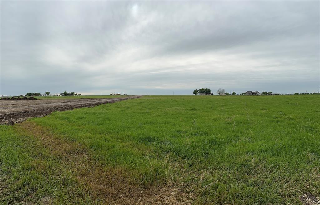 Lot 10 Villa Court Property Photo 1