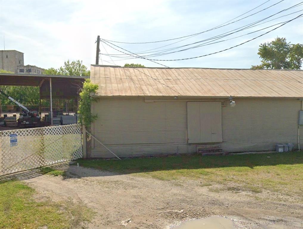 517 E Broadway Street 304h Jefferson St Property Photo 1