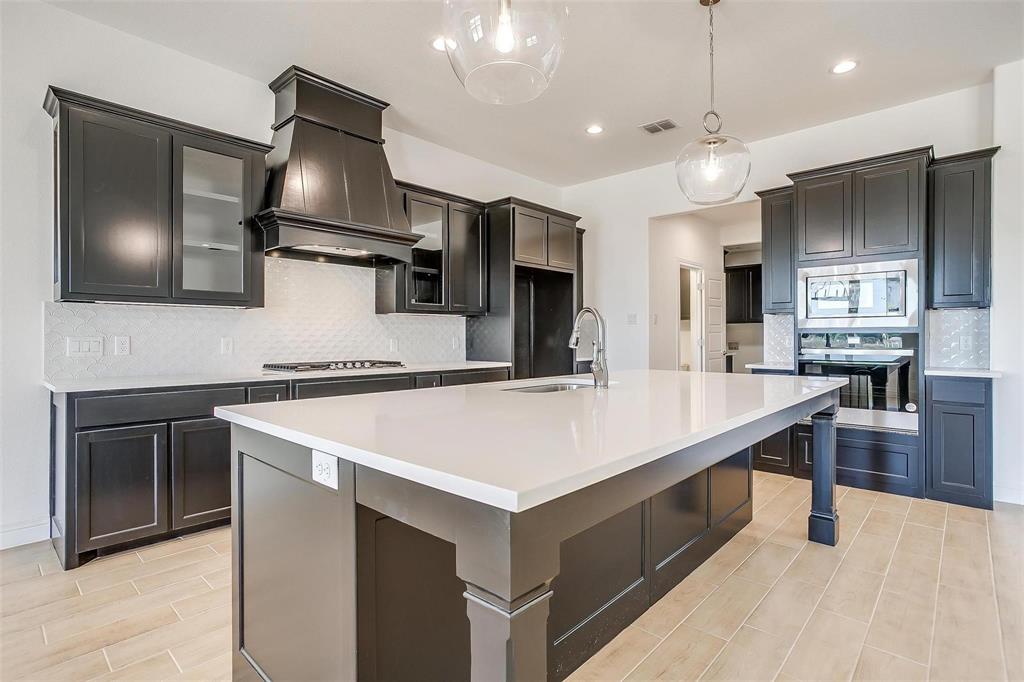 1000 Fan Palm Place Property Photo 20