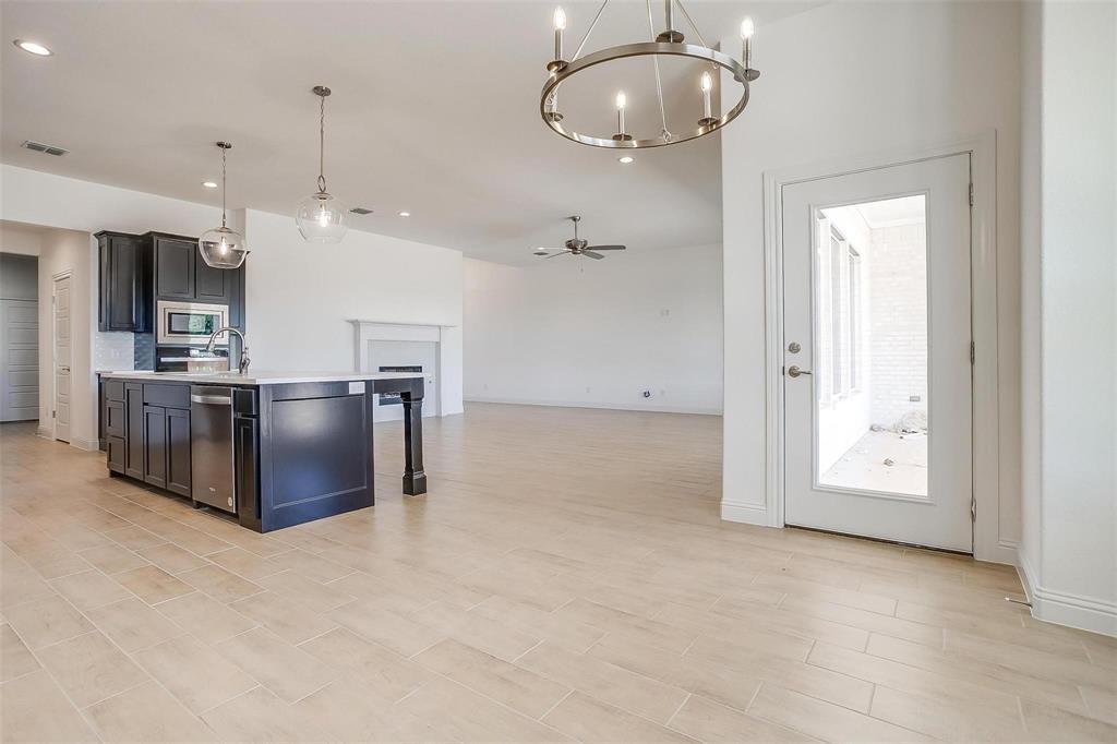 1000 Fan Palm Place Property Photo 22
