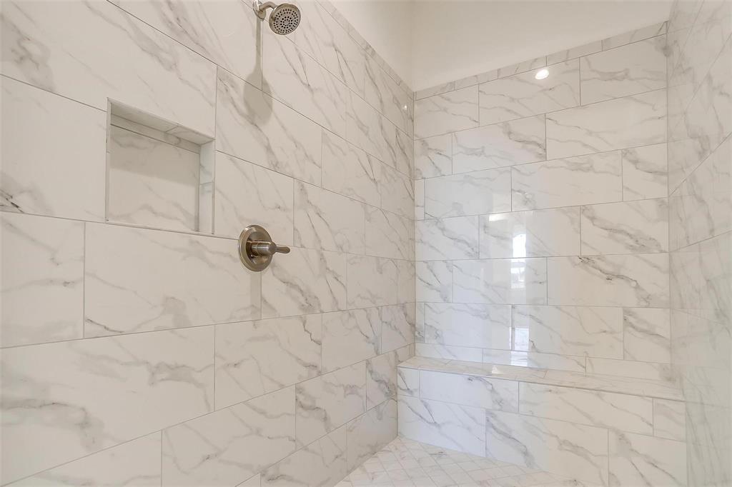 1000 Fan Palm Place Property Photo 28