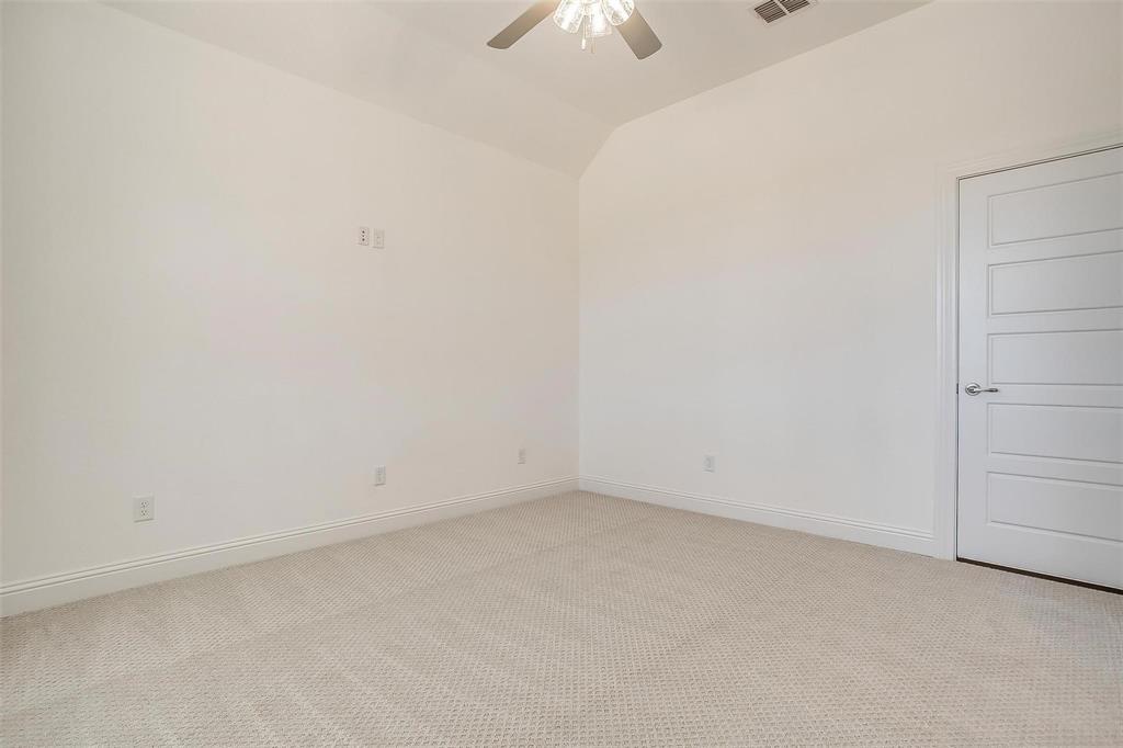 1000 Fan Palm Place Property Photo 30