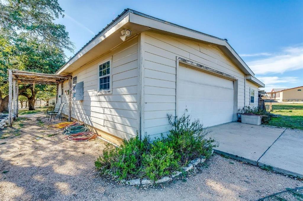 7092 Cr 271 Property Photo 26