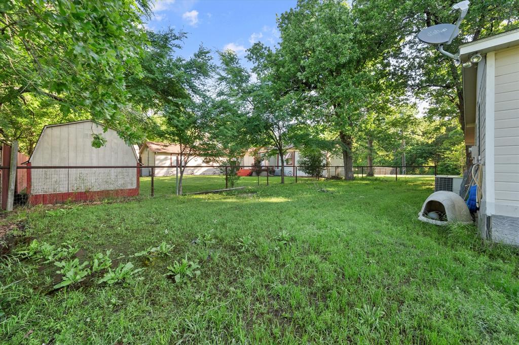 325 Driftwood Avenue Property Photo 27