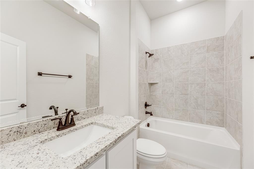 3240 Southampton Drive Property Photo 16
