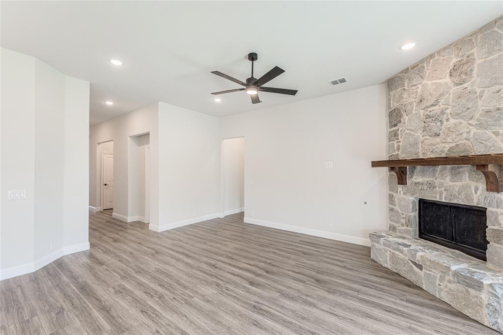3240 Southampton Drive Property Photo 17