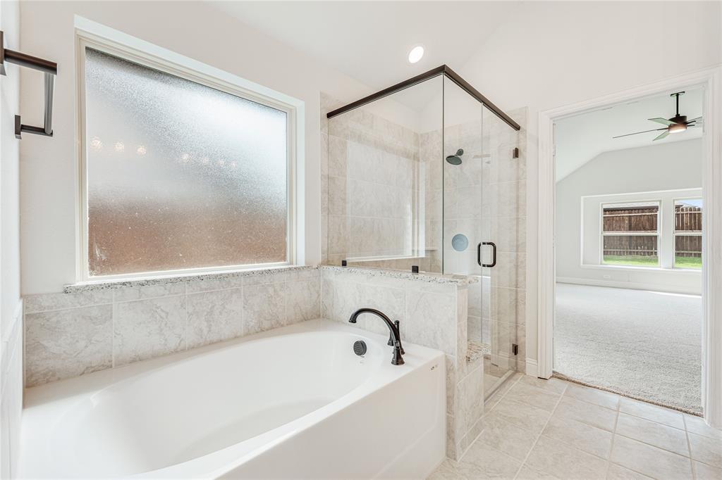 3240 Southampton Drive Property Photo 32