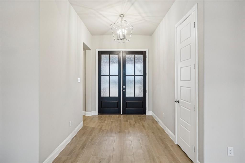 1176 Paradise Parkway Property Photo 9