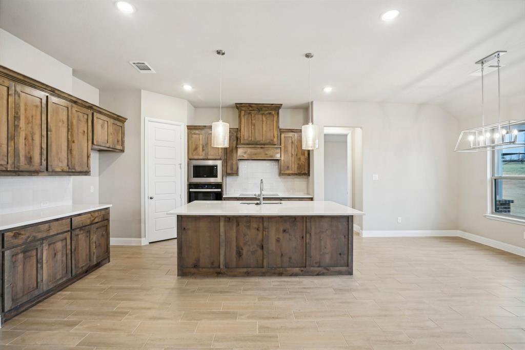 1176 Paradise Parkway Property Photo 13