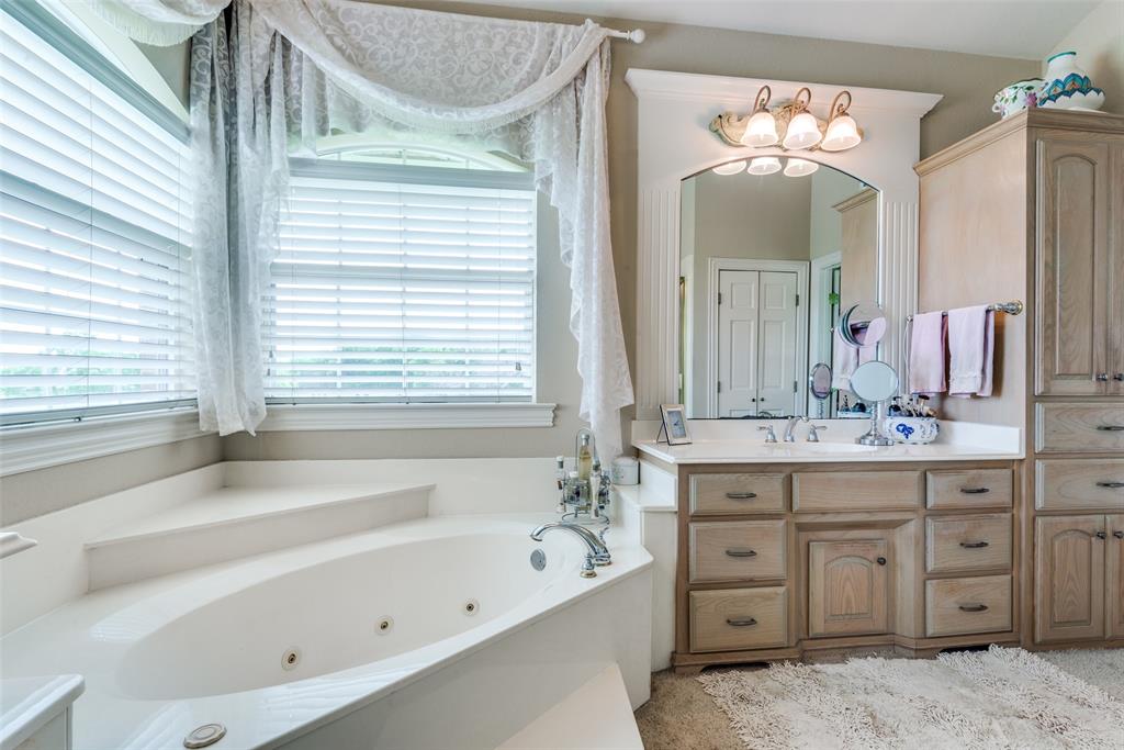7791 Chasewood Lane Property Photo 15