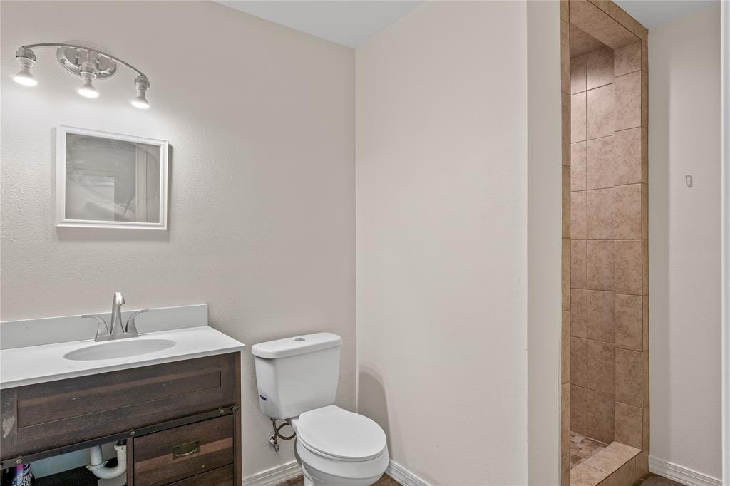 14451 County Road 3900 Property Photo 13