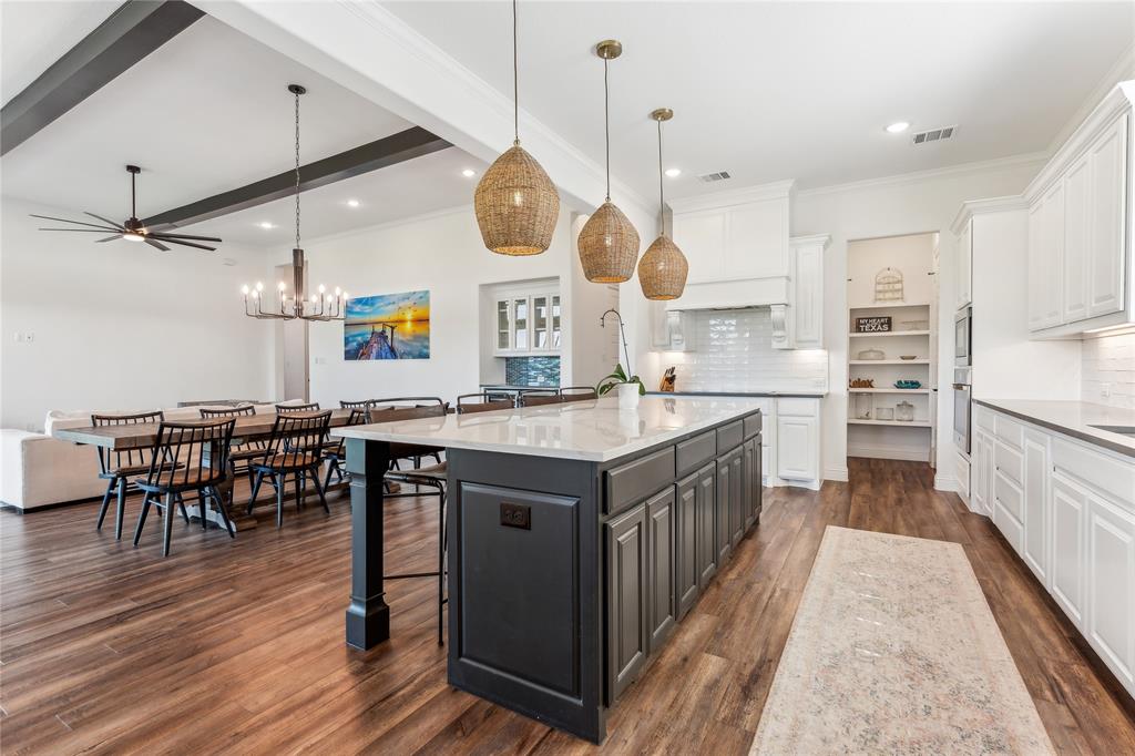 7637 W Shore Drive Property Photo 13
