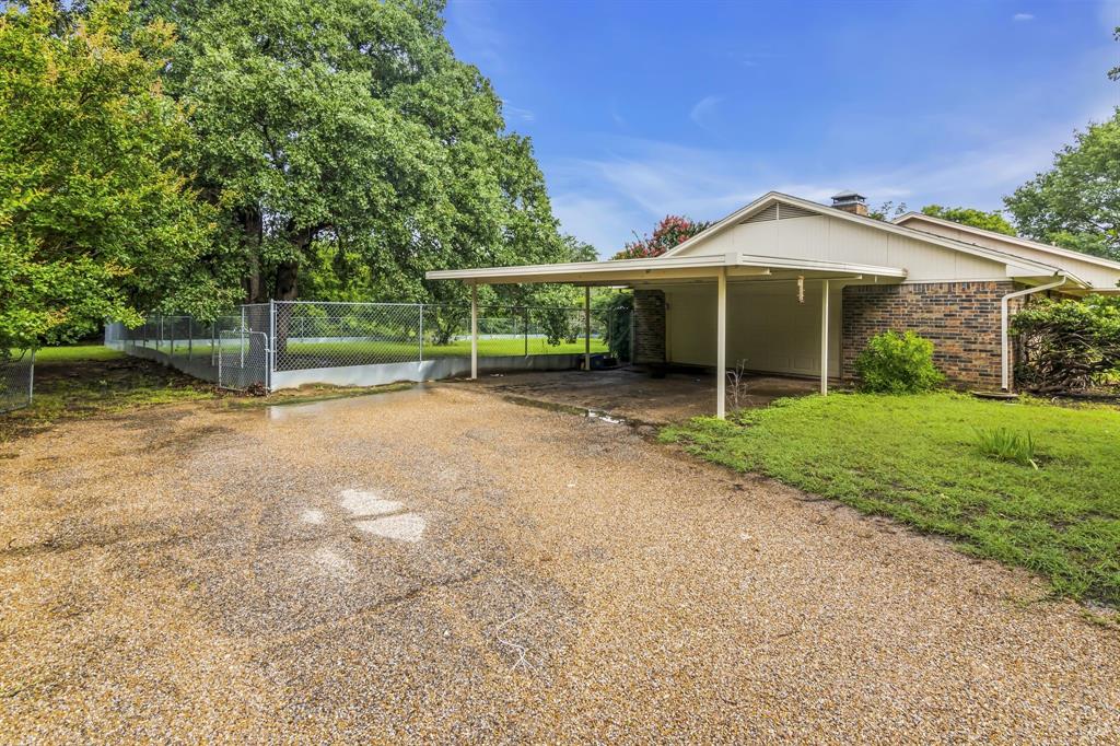 450 Briarwood Drive Property Photo 1