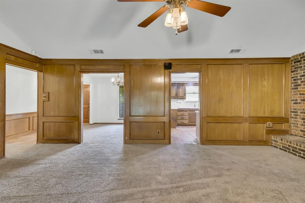 450 Briarwood Drive Property Photo 11