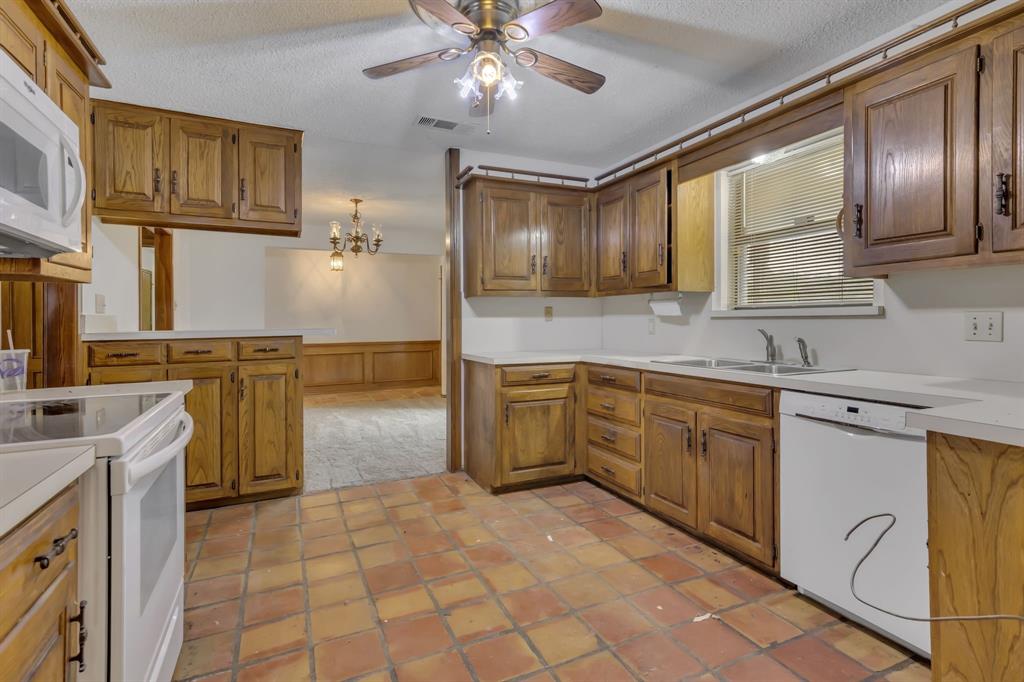 450 Briarwood Drive Property Photo 15