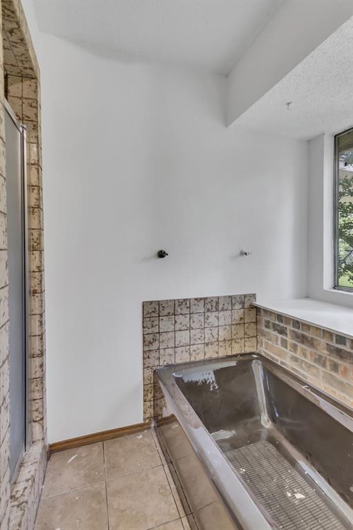 450 Briarwood Drive Property Photo 20