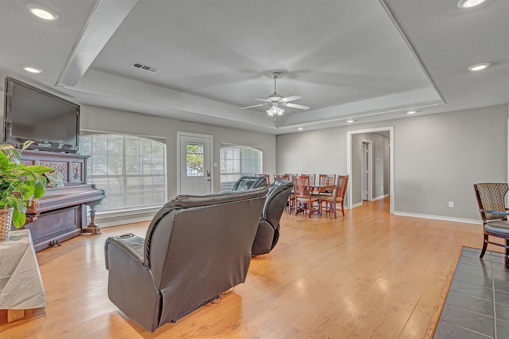 16836 W Fm 455 Property Photo 4