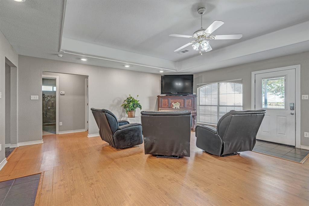 16836 W Fm 455 Property Photo 5
