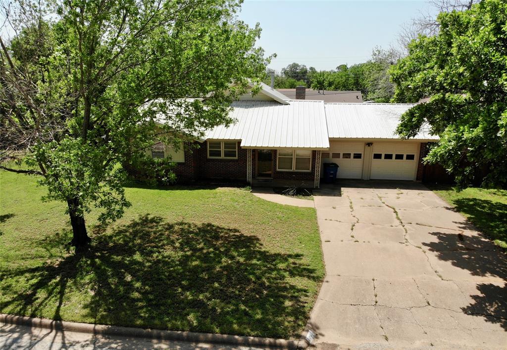 1307 Sycamore Street Property Photo 1